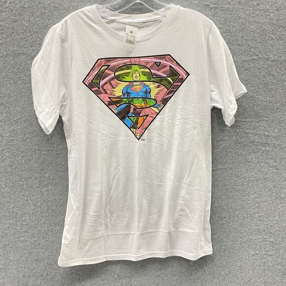 Superman Shirt Womens M White DC Comics Graphic Tee Mad Engine Superhero - Picture 1 of 5
